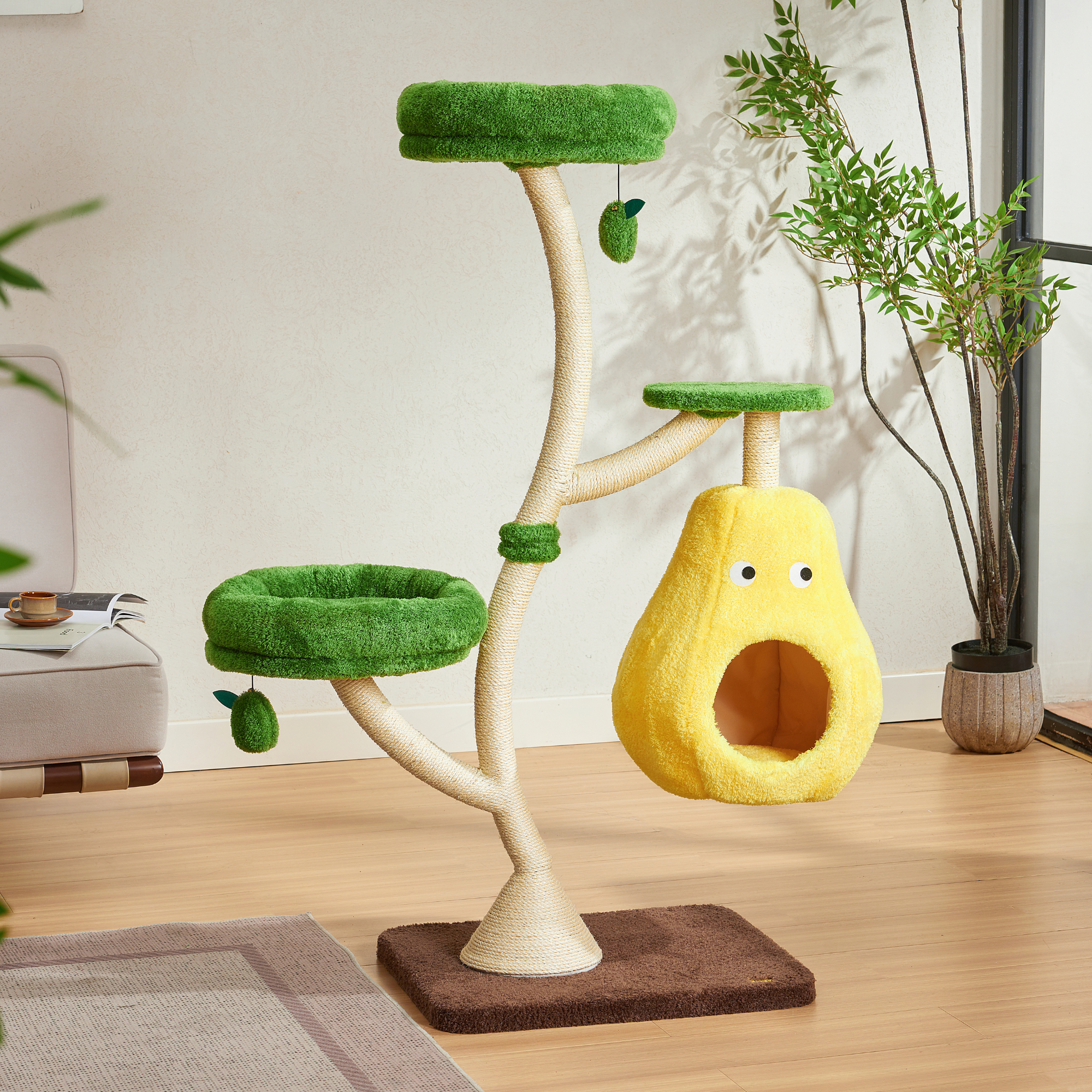 Michu Verde Solid Wooded Base Cat Tree