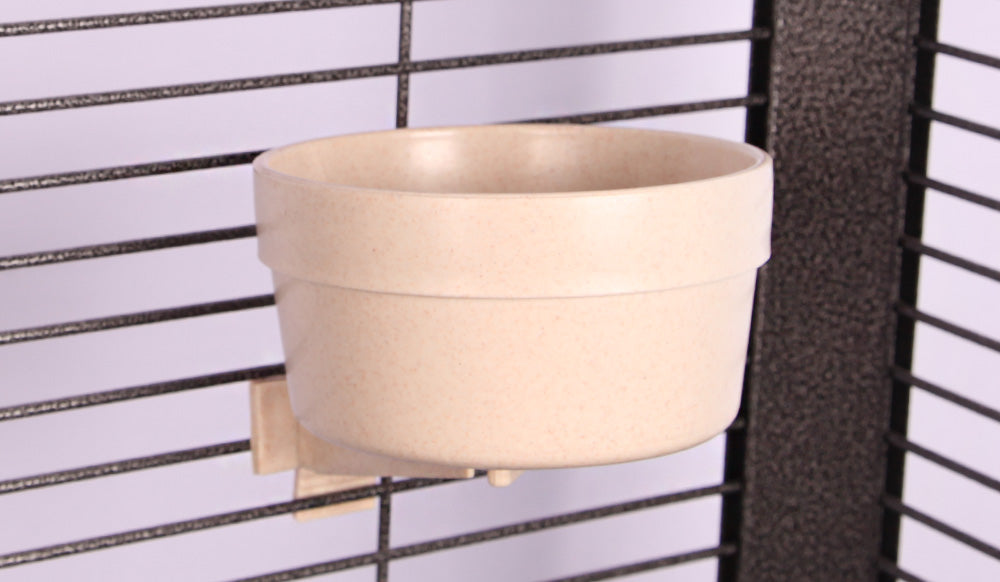 Avi One Universal Easy Detach Feeder