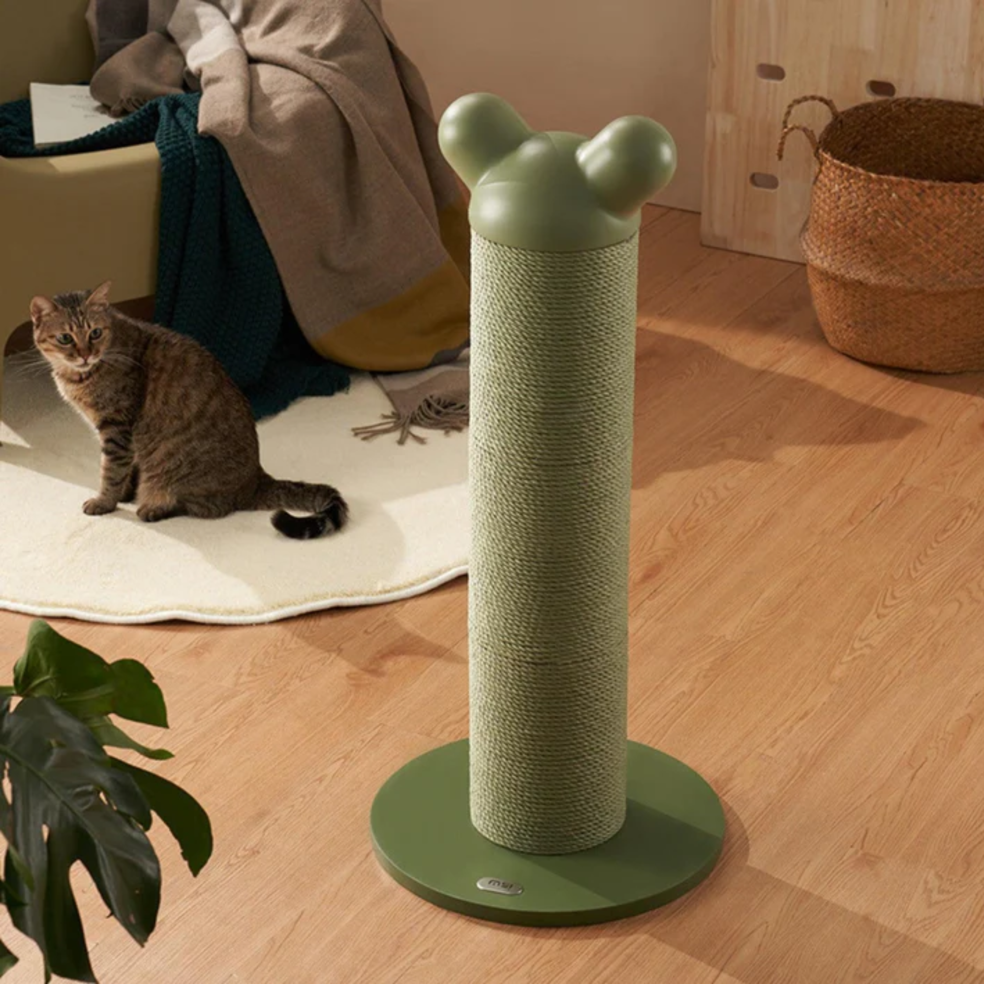 Makesure Nino Cat Scratching Post Moss Green